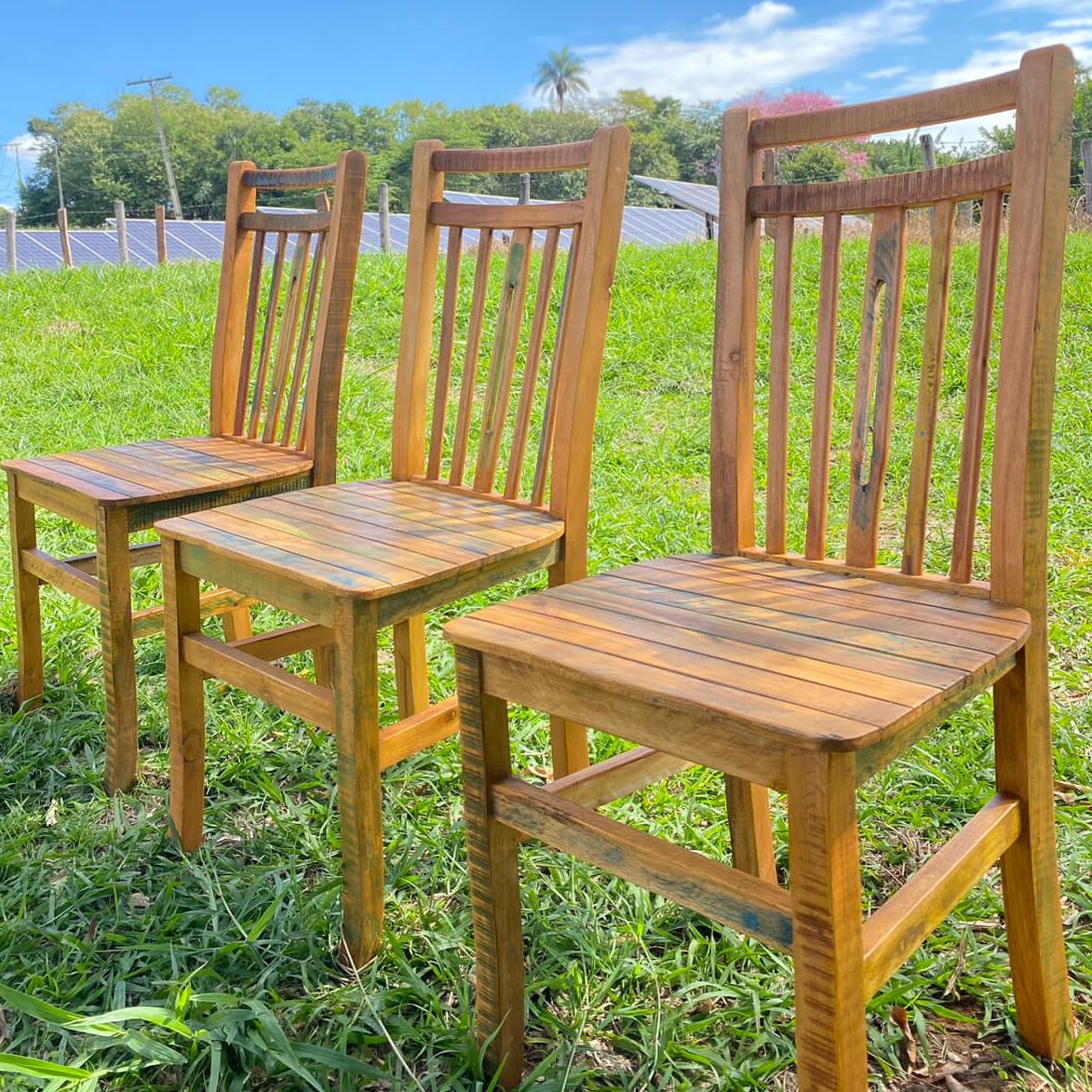 Cadeiras de Madeira